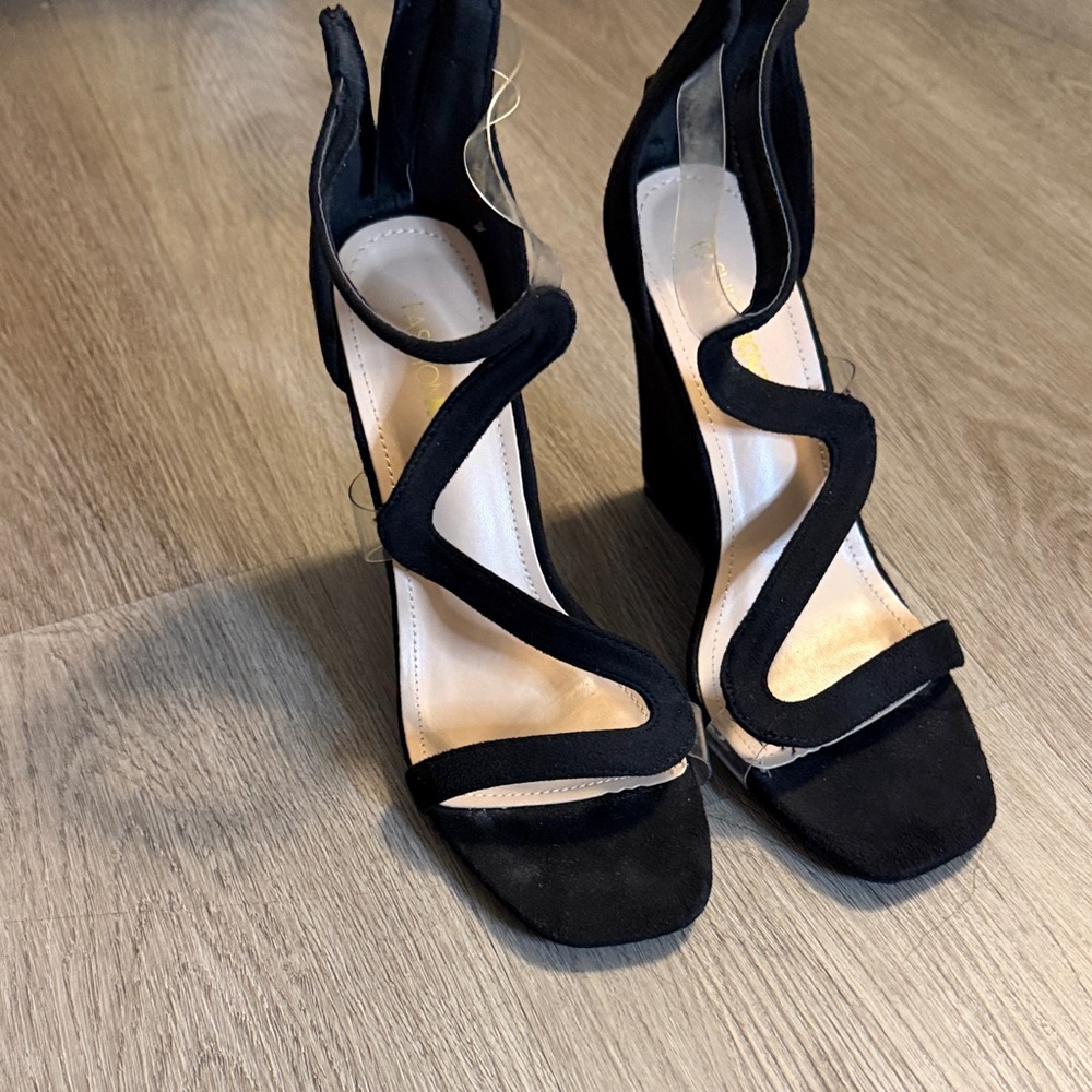 Black wedge shoes fashion nova